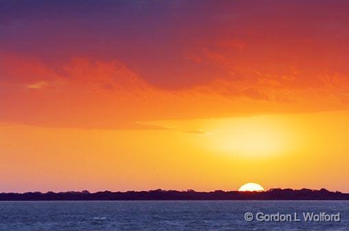Here Comes The Sun_31075.jpg - Photographed along the Gulf coast near Port Lavaca, Texas, USA.